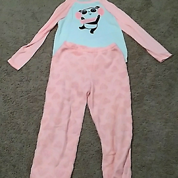Girls pajamas good for winter